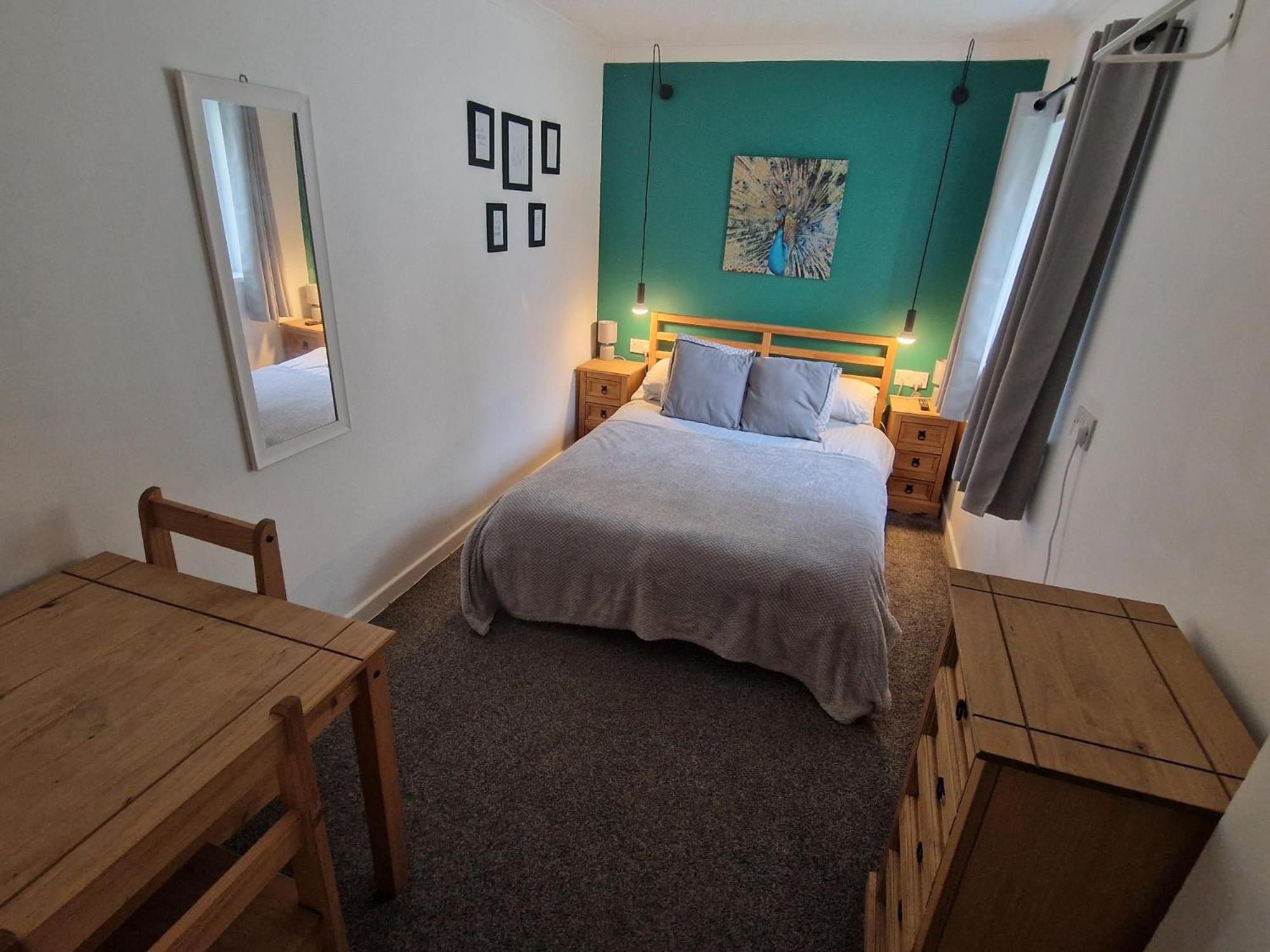Cosy Self Contained Annexe Apartment โบดมิน ภายนอก รูปภาพ